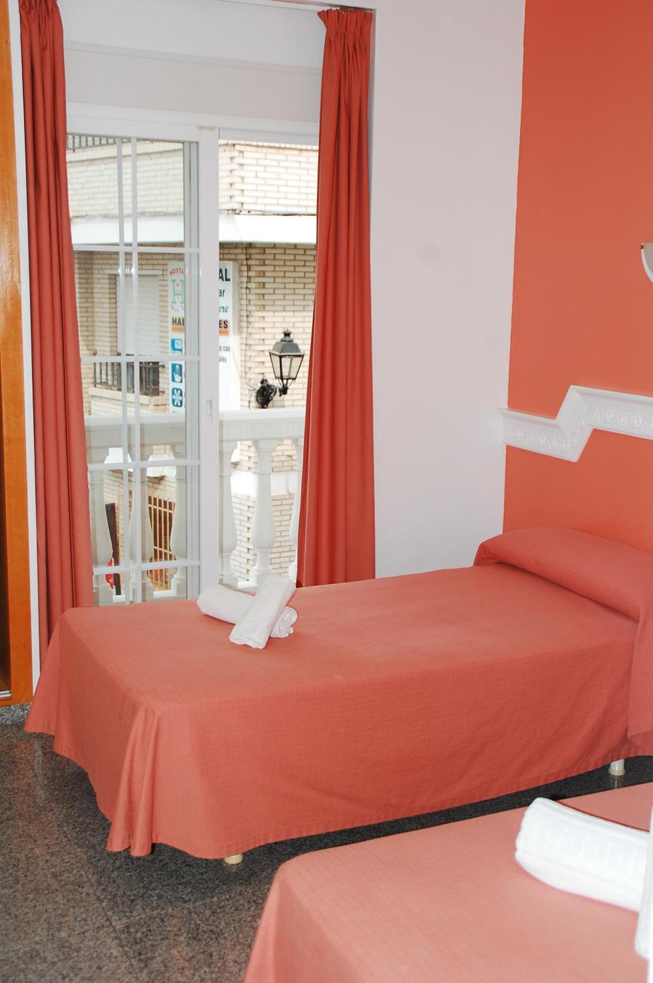 Hostal Mary Tere Салобрения Экстерьер фото